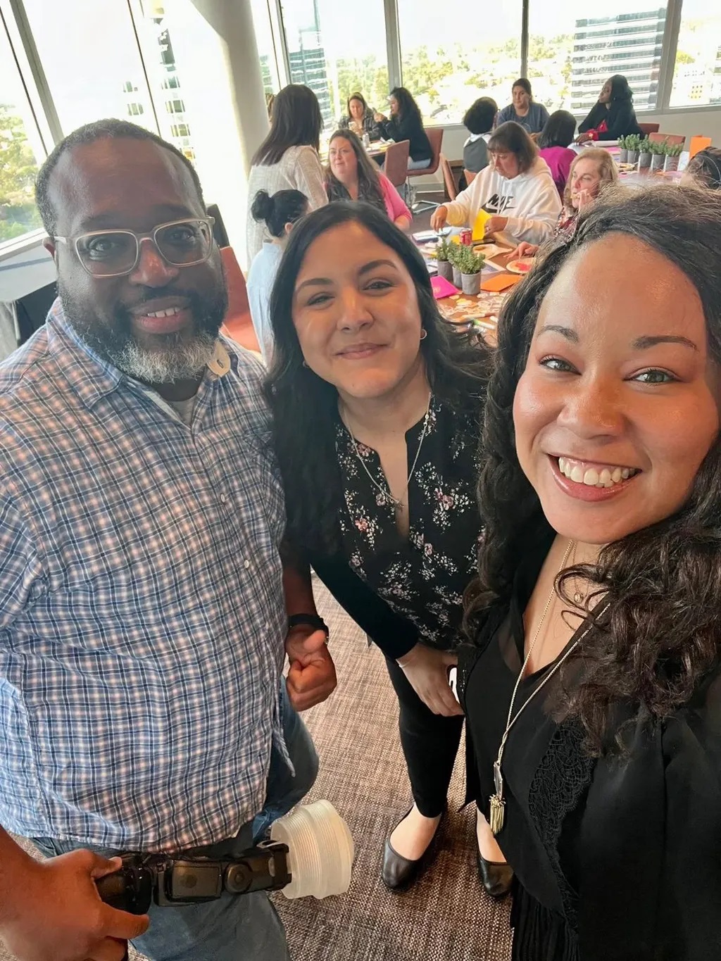 BMC Software Women ERG Hosts Women's History Month Celebration with Trivia and Volunteering detail 11