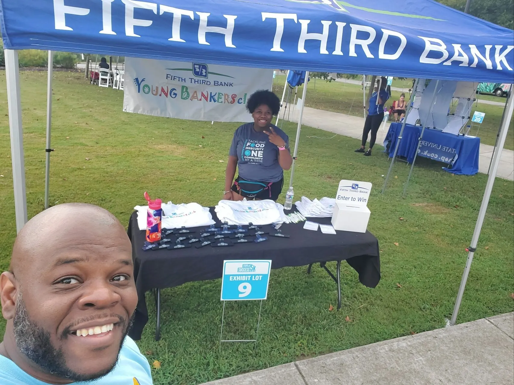 Fifth Third Bank Black ERG Participates in Annual 5K for Social Good detail 5