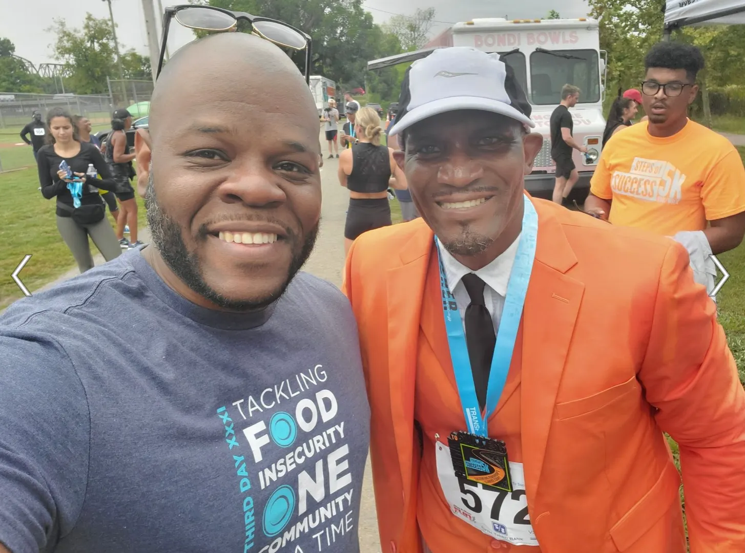 Fifth Third Bank Black ERG Participates in Annual 5K for Social Good detail 6