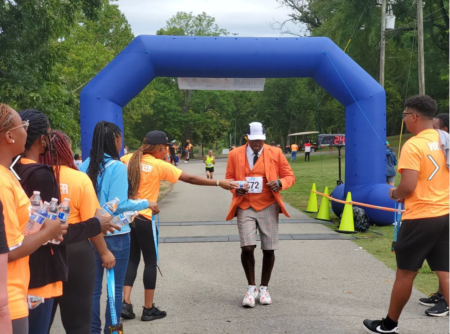 Fifth Third Bank Black ERG Participates in Annual 5K for Social Good detail 7