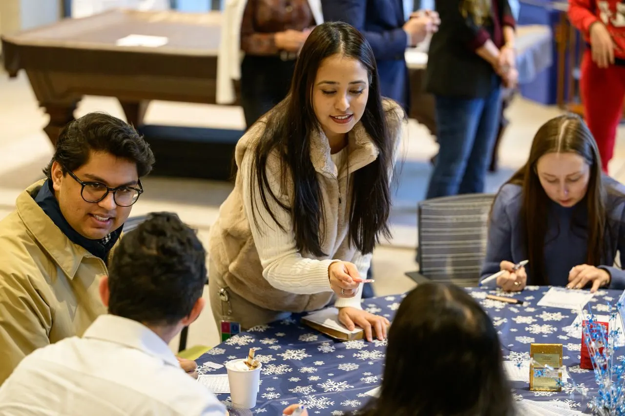 Reynolds American Inc. ERGs Celebrate Year-End with Winter Wonderland Event detail 6