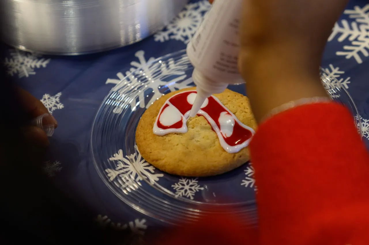 Reynolds American Inc. ERGs Celebrate Year-End with Winter Wonderland Event detail 8