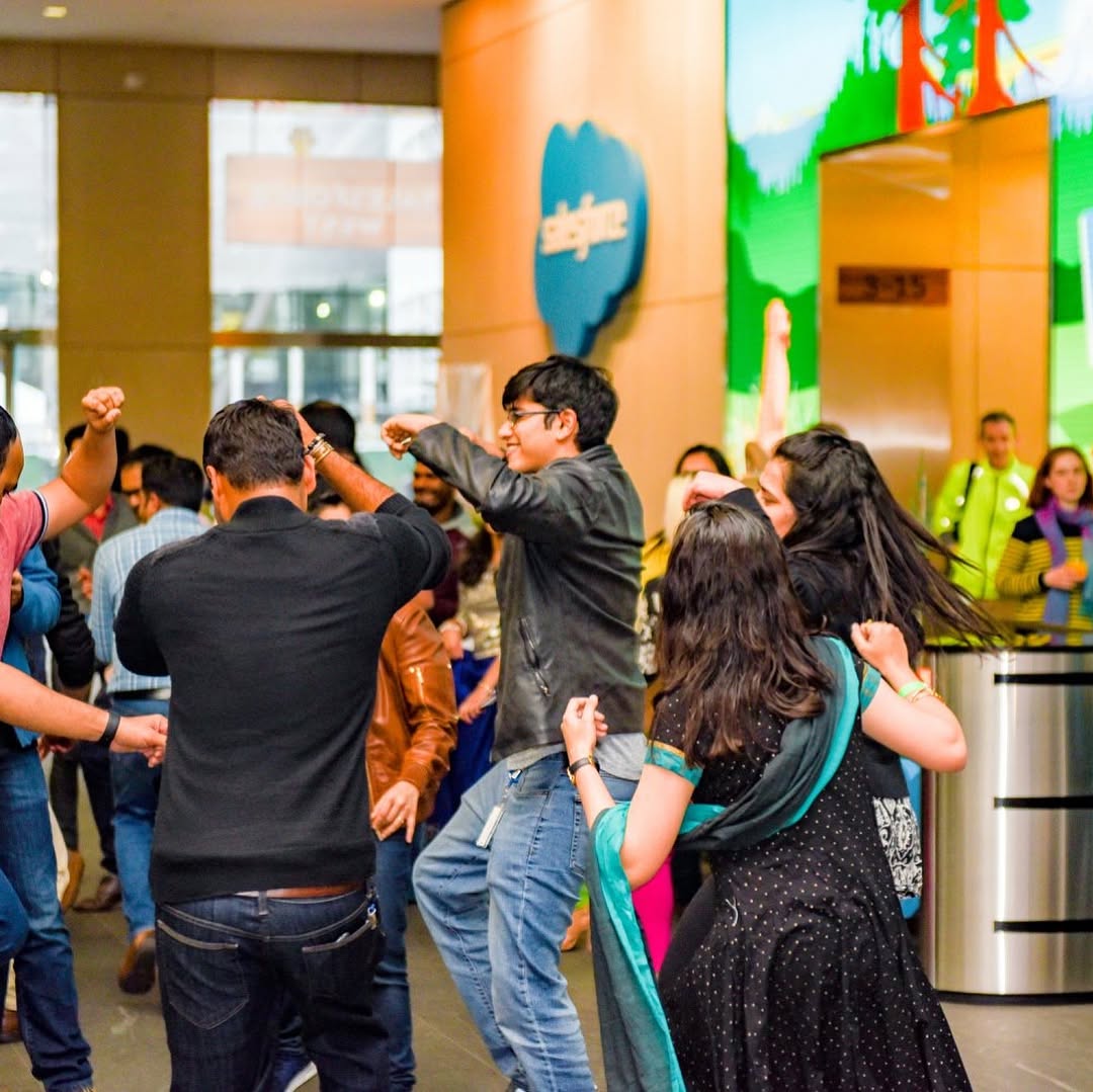 Salesforce's #Southasiaforce Raises $5K for Girls' Orphanage During Holi Celebration detail 7