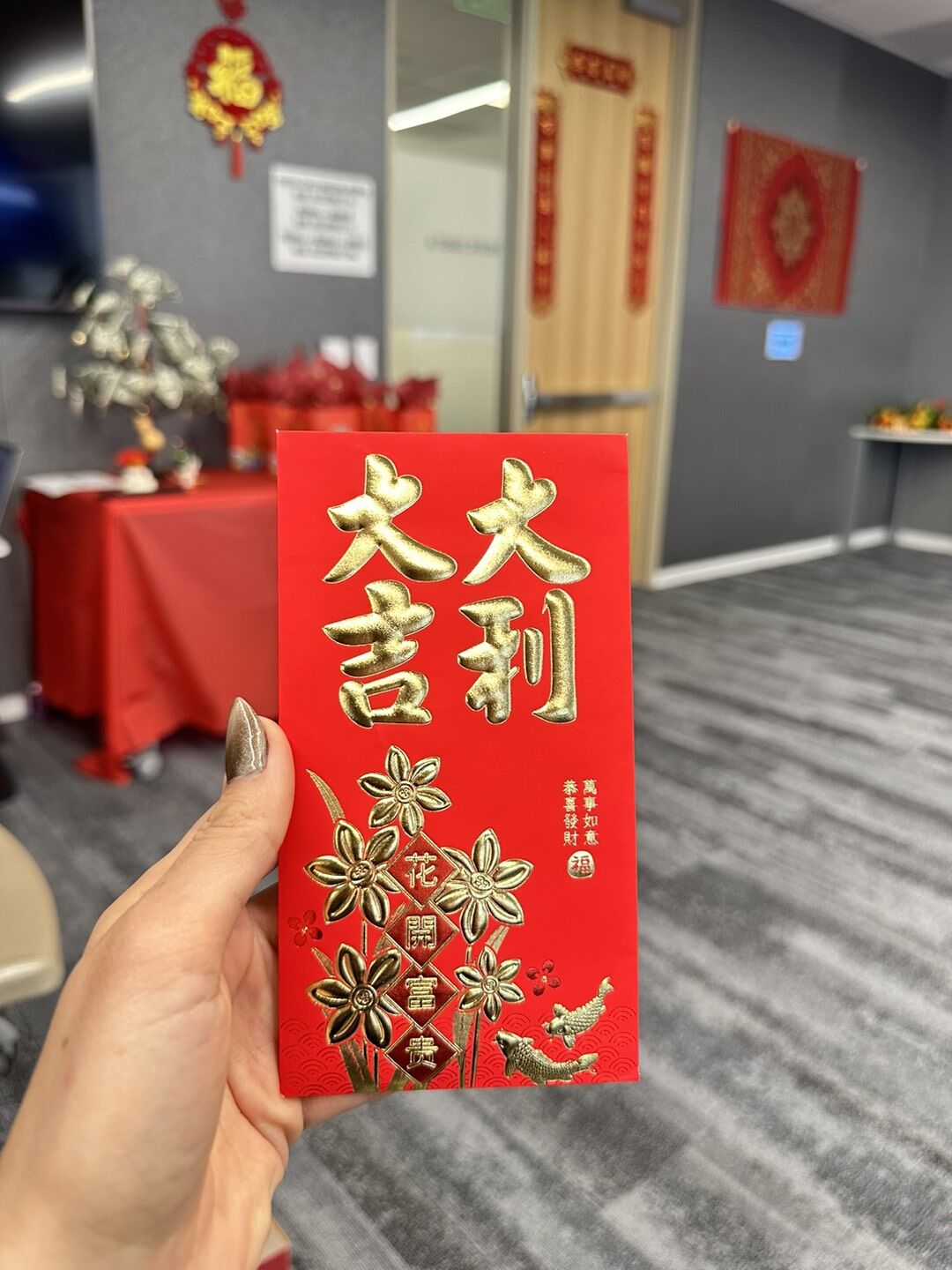 CoreLogic AAPI ERG Celebrates Lunar New Year with Fan Dance, Lion Dances, and Cultural Trivia detail 4