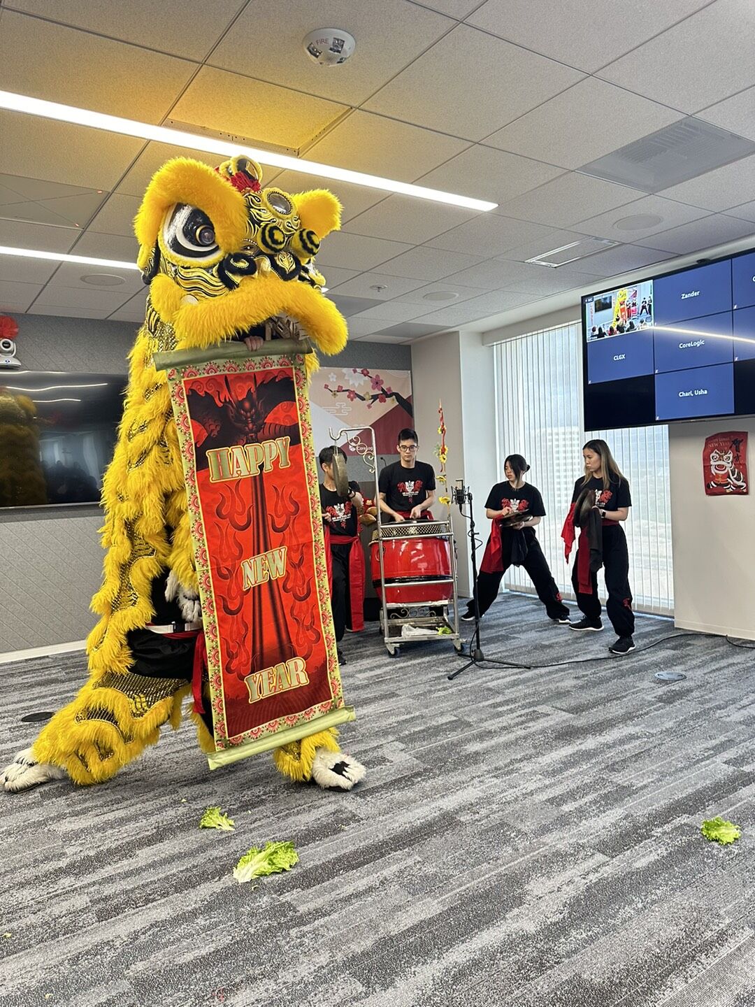 CoreLogic AAPI ERG Celebrates Lunar New Year with Fan Dance, Lion Dances, and Cultural Trivia detail 12
