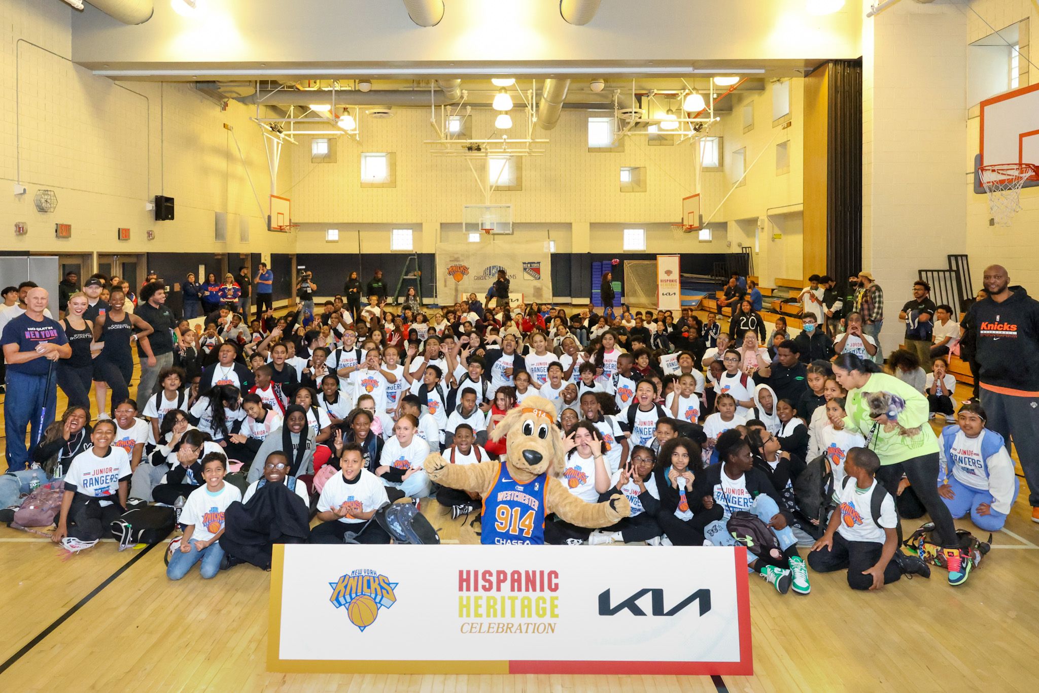 Madison Square Garden Sports Latinx ERG Hosts Bronx Field Day with Garden of Dreams for Hispanic Heritage Month