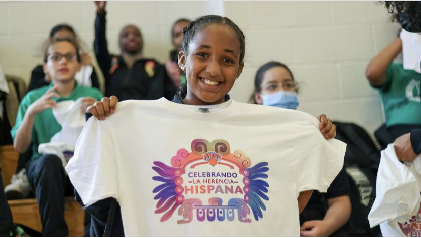 Madison Square Garden Entertainment Latinx ERG Celebrates Hispanic Heritage Month Through Art and Community Engagement detail 8