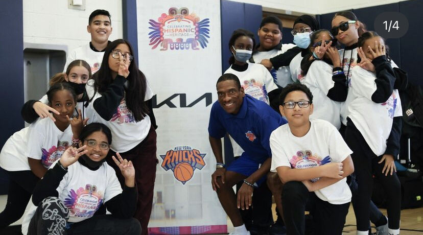 Madison Square Garden Entertainment Latinx ERG Celebrates Hispanic Heritage Month Through Art and Community Engagement detail 9