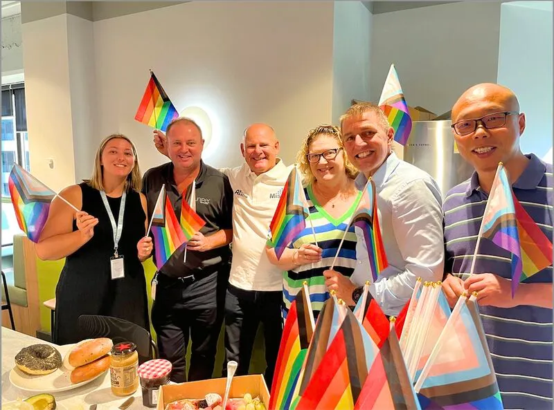 Juniper Networks LGBTQIA+ ERG Celebrates Pride Month with Fun Run, Drag Bingo, and Allyship Sessions detail 4