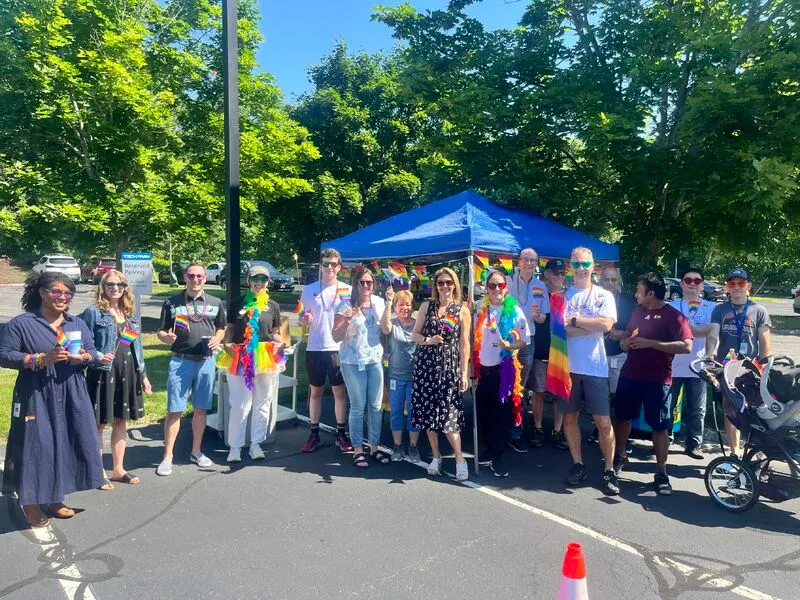 Juniper Networks LGBTQIA+ ERG Celebrates Pride Month with Fun Run, Drag Bingo, and Allyship Sessions detail 3