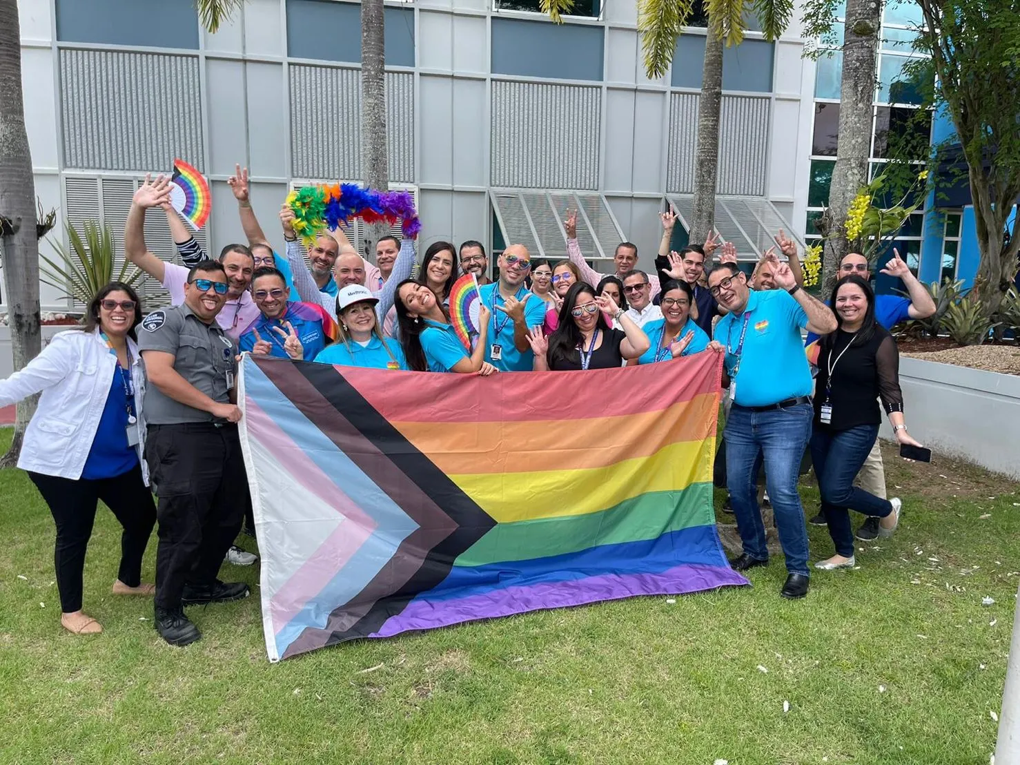 Medtronic LGBTQIA+ ERG Marches in Pride Parade and Raises Flag in Puerto Rico detail 6
