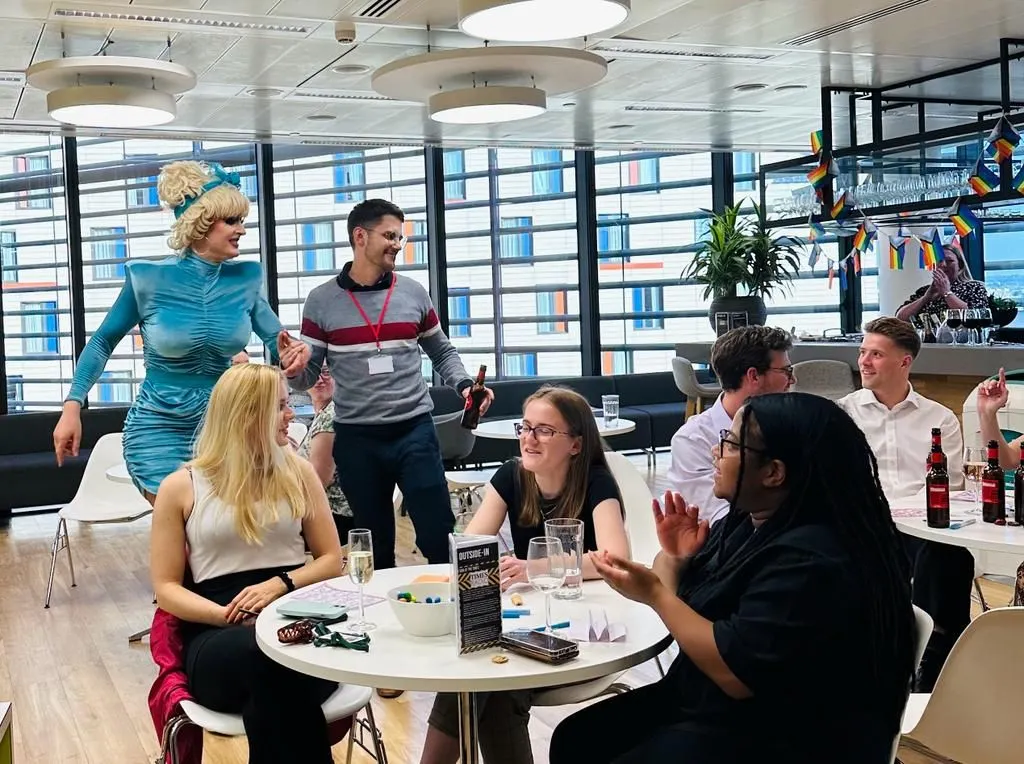 Teneo LGBTQIA+ ERG Hosts Drag Bingo Night to Kick Off Pride Month detail 4