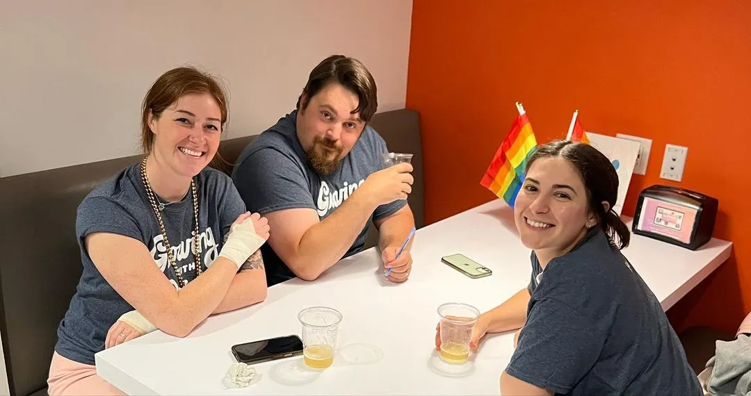 HubSpot LGBTQIA+ ERG Hosts Pride Month Trivia Night in Portsmouth detail 3