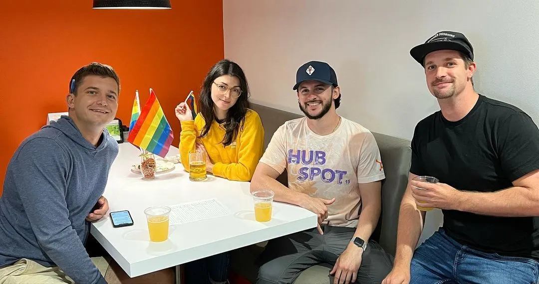 HubSpot LGBTQIA+ ERG Hosts Pride Month Trivia Night in Portsmouth detail 4