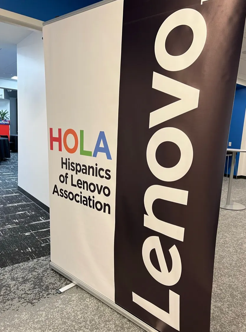 Lenovo Latinx ERG Hosts First Bilingual University Event for Hispanic Heritage Month detail 4