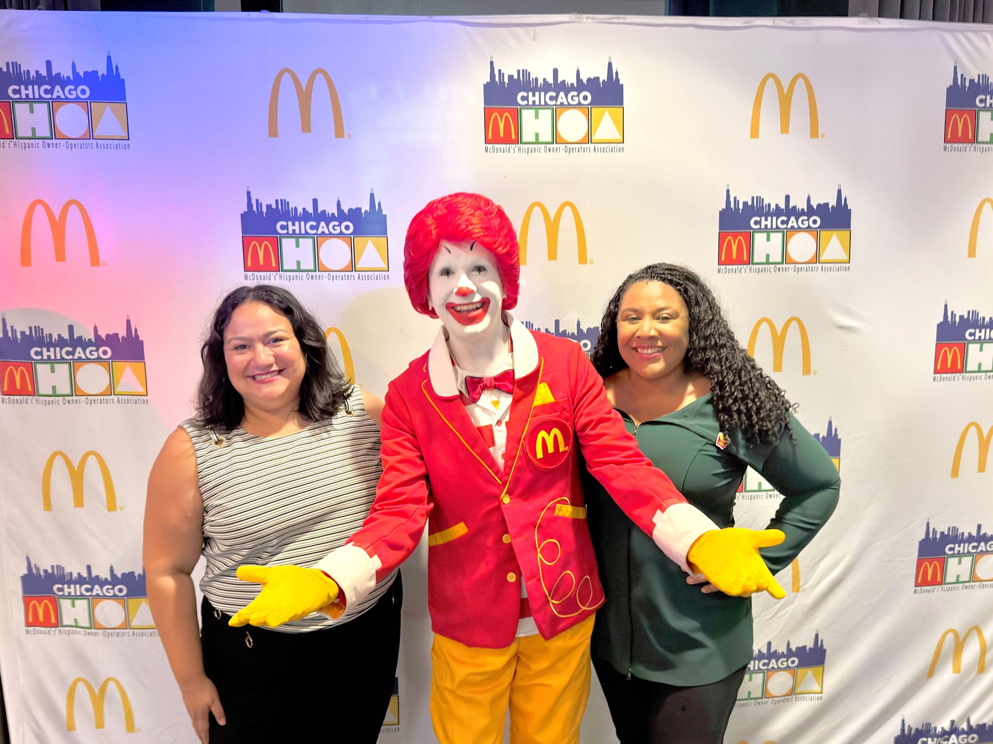 McDonalds Latinx ERG Hosts Scholarchips and Salsa Fundraiser Supporting Education During Hispanic Heritage Month detail 3