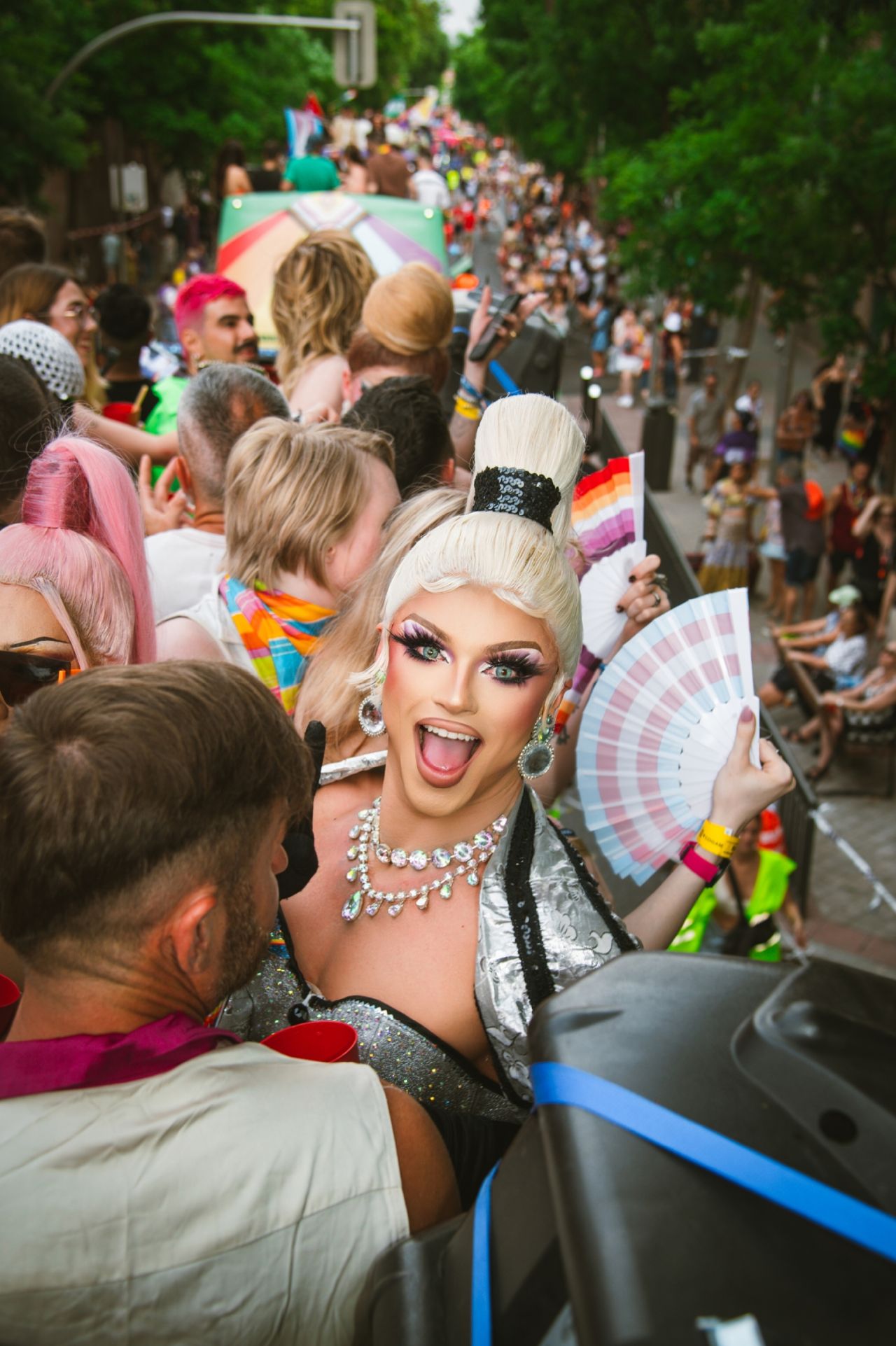Hard Rock Hotel LGBTQIA+ ERG Celebrates Madrid Pride with Volume and Visibility
