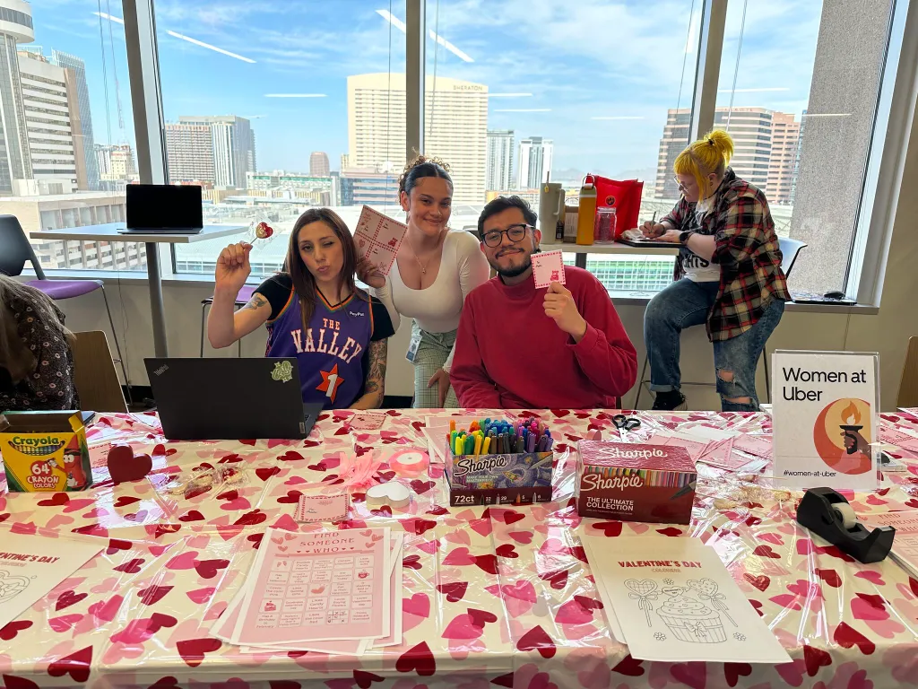 UBER Women ERG Wraps 2025 with Year of Events Including Socials, Crafts, and Community Activities detail 5