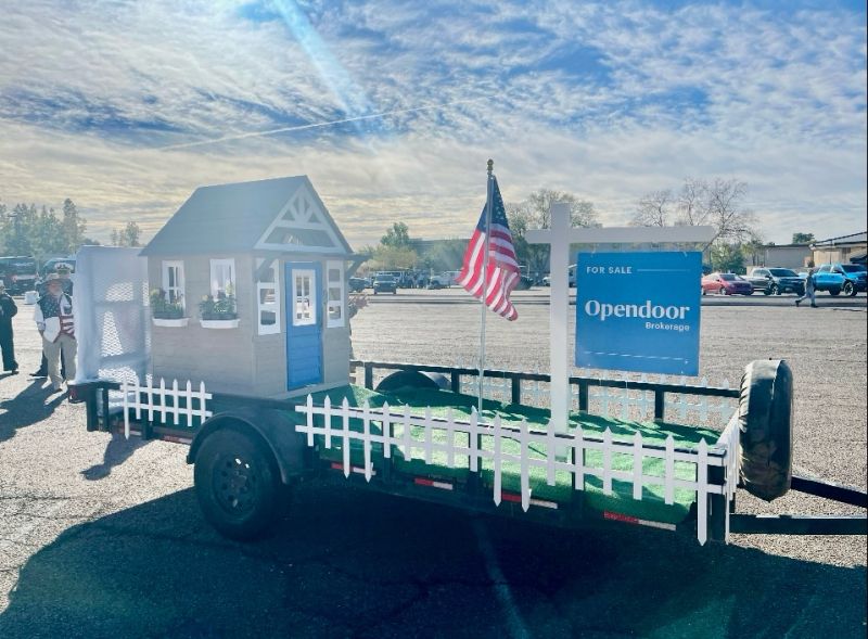 Opendoor Veterans ERG Honors Service at Phoenix Veterans Day Parade