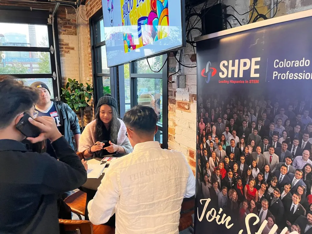 SHPE Colorado Latinx ERG Partners with Eaton, Lockheed and ULA for Hispanic Heritage Month detail 9